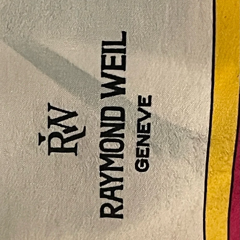 Pretty Vintage Raymond Weil Silk Scarf 30 In Sq Excellent Condition - Picture 9 of 9